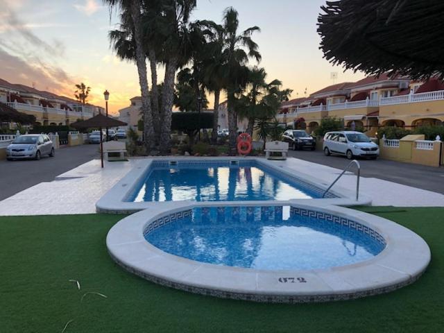 Macerana 1, Torreta Iii, Torreviejaヴィラ エクステリア 写真